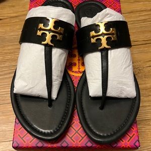 Tory Burch size 8 black everly backless flat thong sandal calf leather